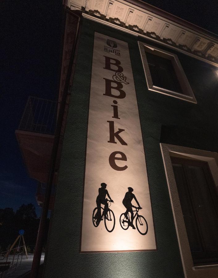 B & Bike Di Ristorante Italia Mombello Monferrato Extérieur photo